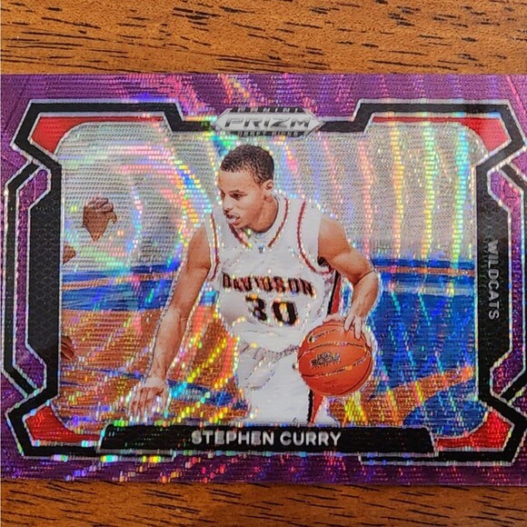 2024-25 Prizm Draft Picks Variation Prizm Purple Wave #77 Stephen Curry - Picture 1 of 2